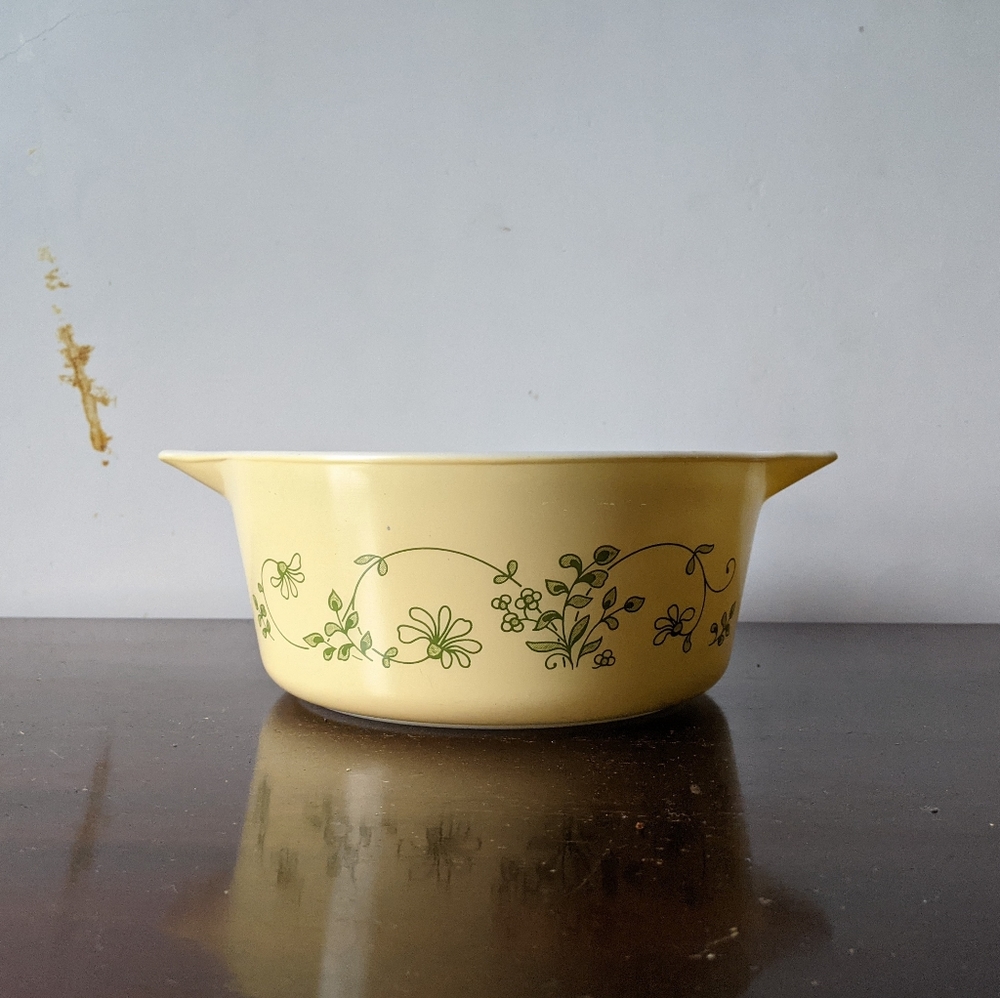 Pyrex Shenandoah pot - vintage